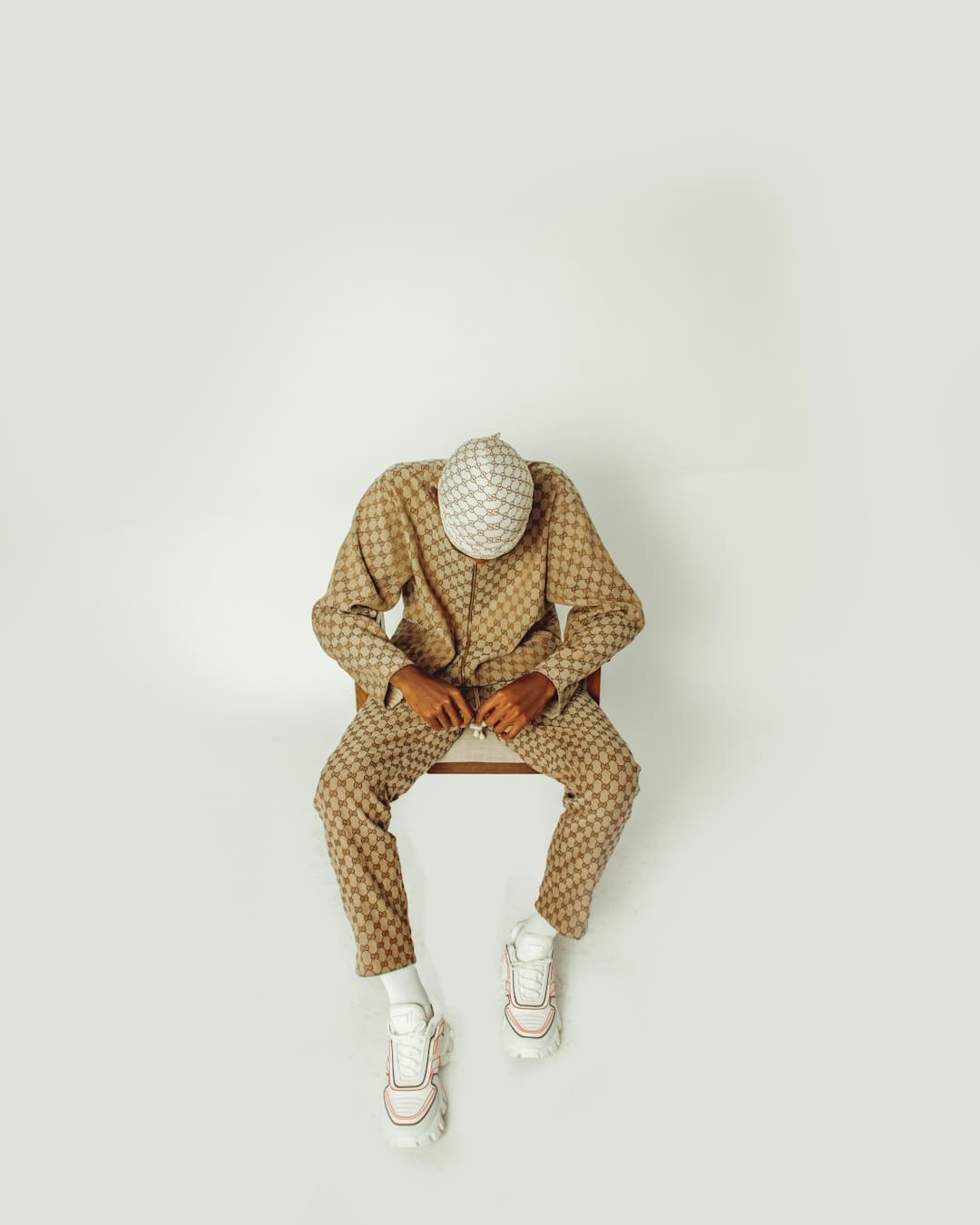 迎峰度夏保证供电 服务企业安全出产